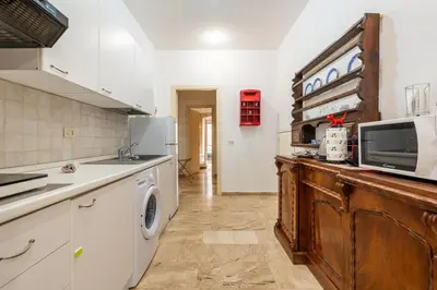 Cucina o angolo cottura di Panorama di mare suite via Cima Cagliari Centro