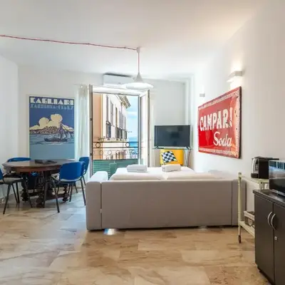 Appartamento Cagliari centro con vista sul porto