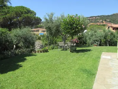 Paesaggio naturale nelle vicinanze della casa vacanze