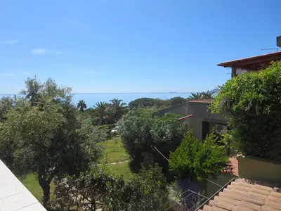 Paesaggio naturale nelle vicinanze della casa vacanze