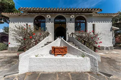 Edificio in cui si trova la villa