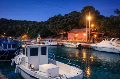 Paesaggio naturale nelle vicinanze della casa vacanze