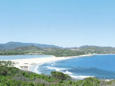 Paesaggio naturale nelle vicinanze della villa