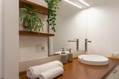 Bagno di Casa Buragna
