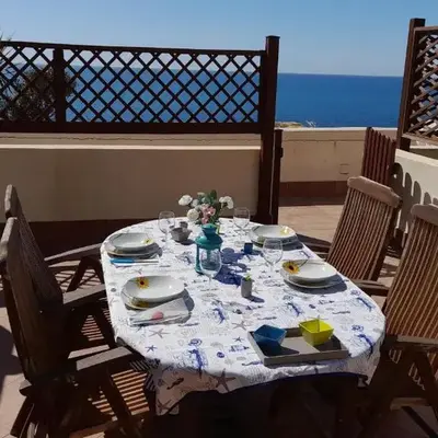 Casa vacanze con terrazza panoramica vista mare