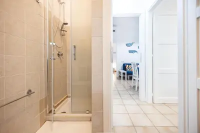 Bagno di Moby Dick House