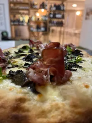 Cibo presso l'ostello o nelle vicinanze