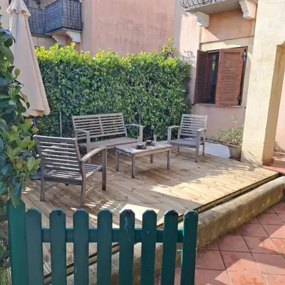 Balcone o terrazza di Casa blu Arbatax con giardino e terrazza