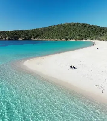 Paesaggio naturale nelle vicinanze della villa