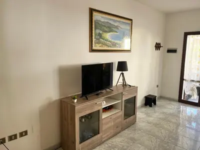 TV o dispositivi per l'intrattenimento presso Casa Tina By La Via Del Mare Viaggi e Vacanze
