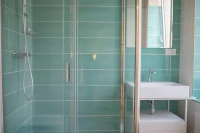 Bagno di Berry Rooms