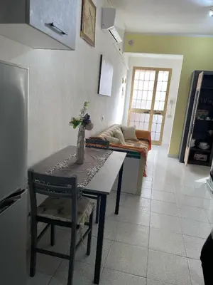 Cucina o angolo cottura di THE YELLOW HOUSE