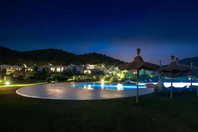 Piscina di Casa Li Conchi H o nelle vicinanze