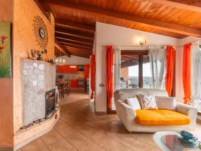 Area soggiorno di Apartment Sea view by Interhome