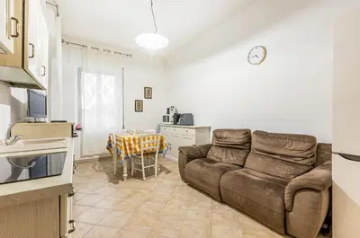 Cucina o angolo cottura di GuestHost - Monserrato Cozy Apartment near the Policlinico!