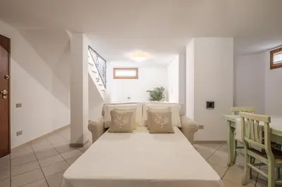 Letto o letti in una camera di Mare e Centro 5 min auto - con Wi-fi, Netflix e A-C