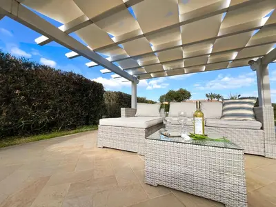 Area soggiorno di The sound of the sea -Amazing villa 30mt from the beach