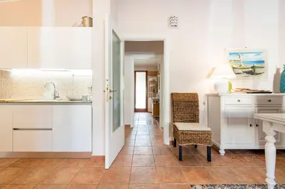 Cucina o angolo cottura di Prestigiosa Villa a Chia - Parcheggio riservato