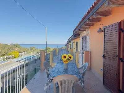 Balcone o terrazza di Domu Imbirdi - Vista panoramica sul mare