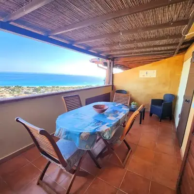 Casa Laura vista mare