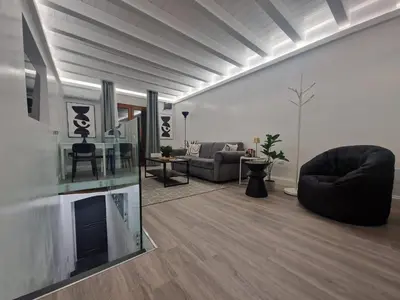Area soggiorno di Space Suite Marina