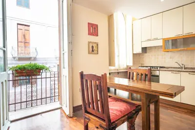 Cucina o angolo cottura di Romantico - Terrazza - Marina - centro storico