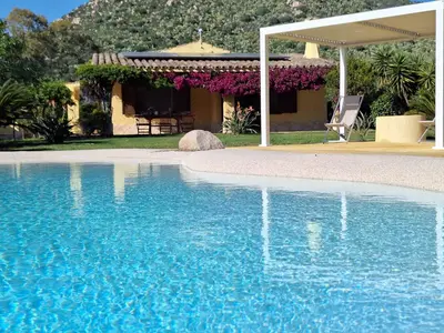 Piscina di Villa Carlebia - Piscina Privata - Spiagge raggiungibili a piedi o nelle vicinanze