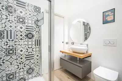 Bagno di Harmony - Via Bottego - Fra centro storico e mare