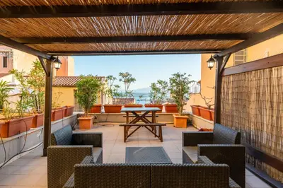 Balcone o terrazza di Oasi Urbana con Terrazza e Vista