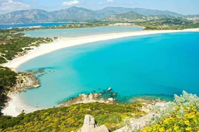 Paesaggio naturale nelle vicinanze della casa vacanze