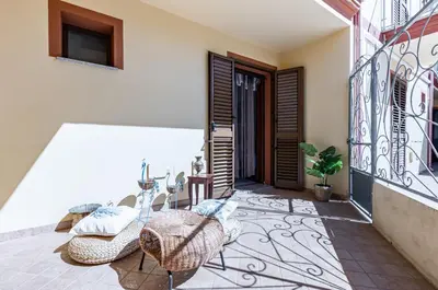 Balcone o terrazza di GuestHost - Sa Domo d' Amare - Comely Apartment with Parking!