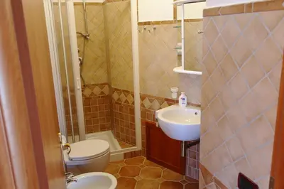 Bagno di Bari Sardo Le More Suite 1