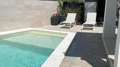 Piscina di VILLA ILARIA con piscina privata a 350 mt spiaggia di sabbia o nelle vicinanze