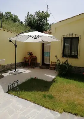 Giardino di New! La Ginestra,casa vacanze bifamiliare in montagna-Seulo Sardegna