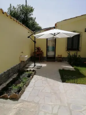 Giardino di New! La Ginestra,casa vacanze bifamiliare in montagna-Seulo Sardegna