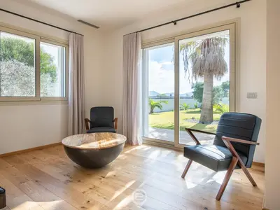 Area soggiorno di Golden Dunes Villa - Garden Retreat