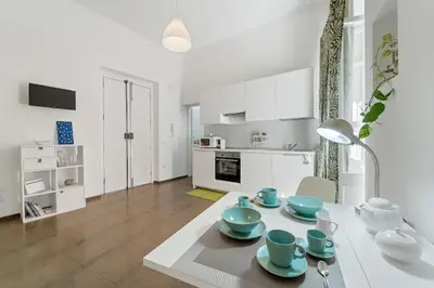 Cucina o angolo cottura di HomeToLove Marina
