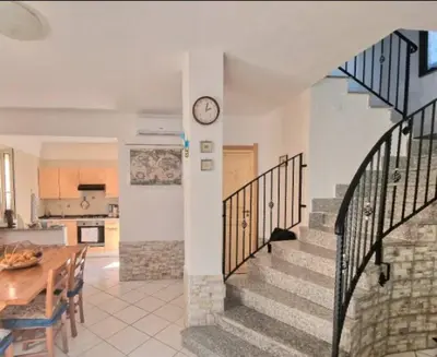 Cucina o angolo cottura di Villa Susy Solanas -IUN R5389
