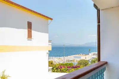 Paesaggio naturale nelle vicinanze della casa vacanze