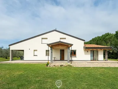 Edificio in cui si trova la villa