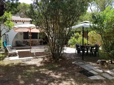 Giardino di Beautiful house close to the sea and Forte Village