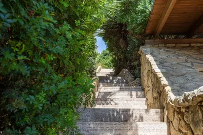 Planimetria di Amazing BAY VIEW-BEACH BOUTIQUE Apartment VELAMEIGA