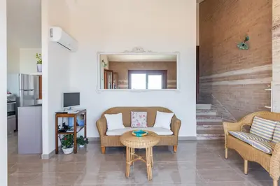 Cucina o angolo cottura di Amazing BAY VIEW-BEACH BOUTIQUE Apartment VELAMEIGA