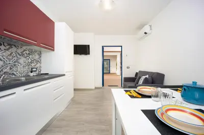 Cucina o angolo cottura di Acquamarina, appartamenti sul mare con piscina