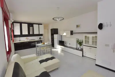 Cucina o angolo cottura di Villa Isola Bella - Bianconero