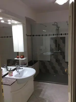 Bagno di Alloggio privato Giunic