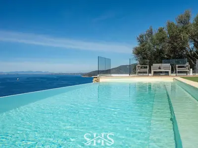 Piscina di Villa Belle View o nelle vicinanze