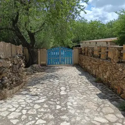 La casa del mandorlo
