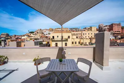 Balcone o terrazza di Panoramic House with terrace - Marina