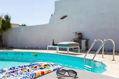 Piscina di Villa Sole o nelle vicinanze